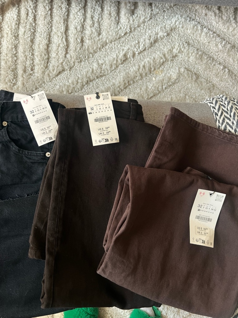 Zara Woman's set Classic High-Rise Pants Trio in Black and Dark Brown